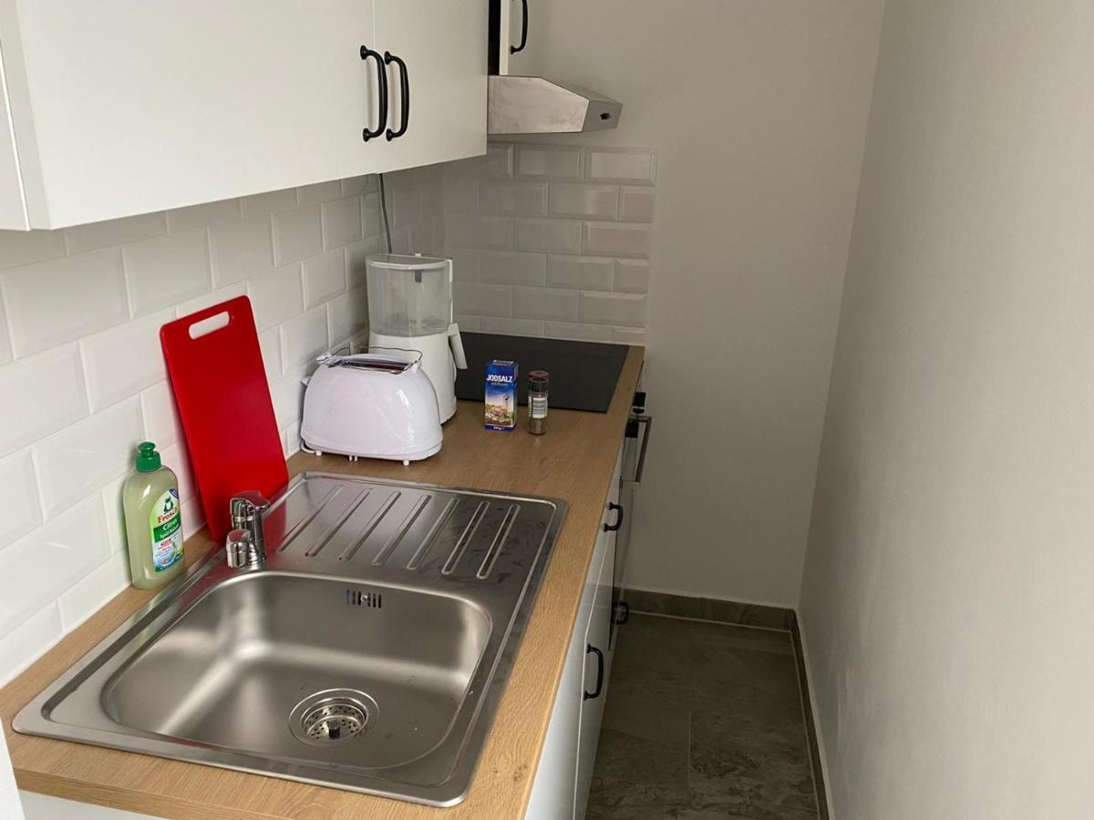 Interaktiv Appartements In Ratingen - Duesseldorferstrasse Exterior foto