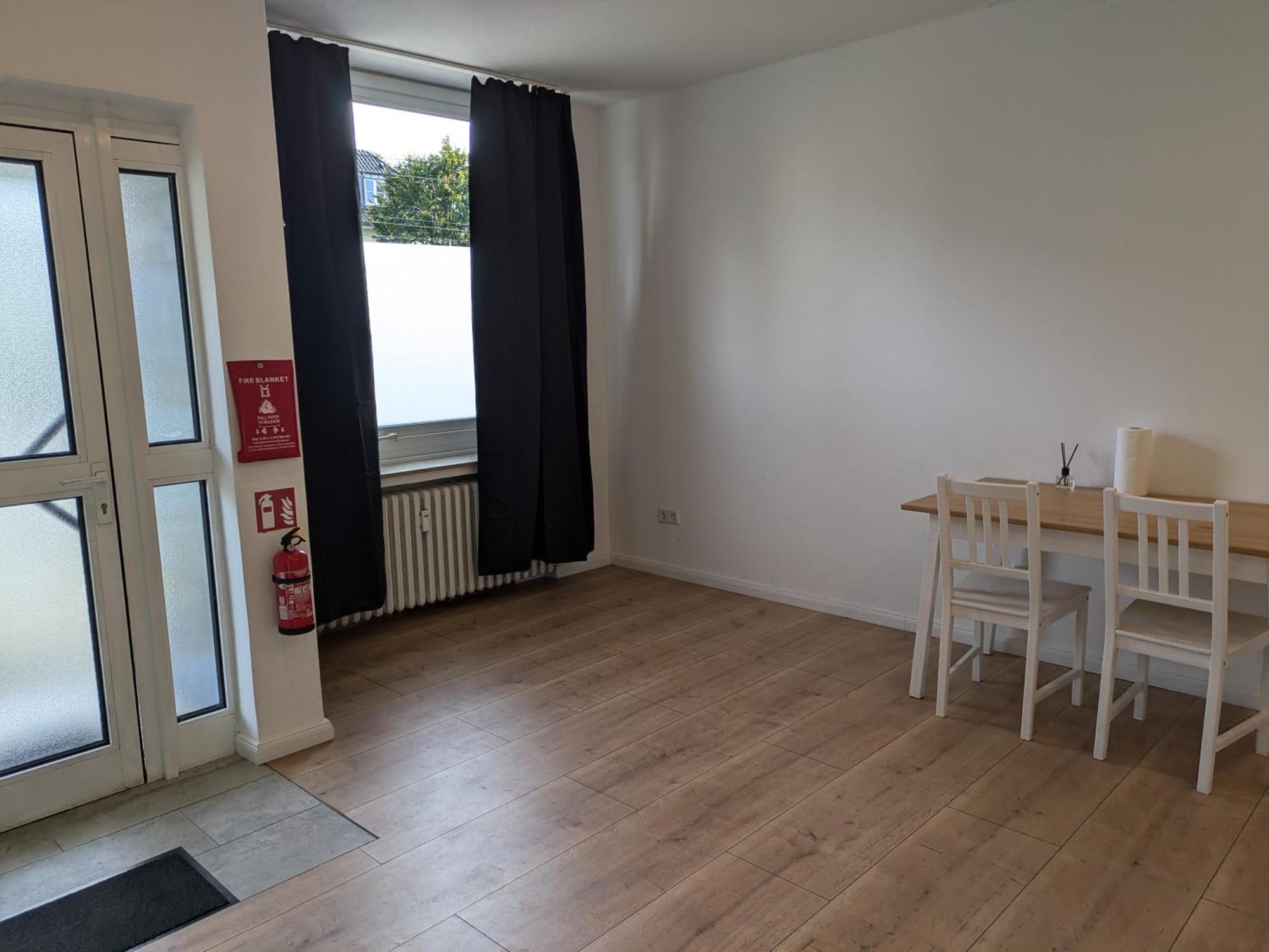 Interaktiv Appartements In Ratingen - Duesseldorferstrasse Exterior foto